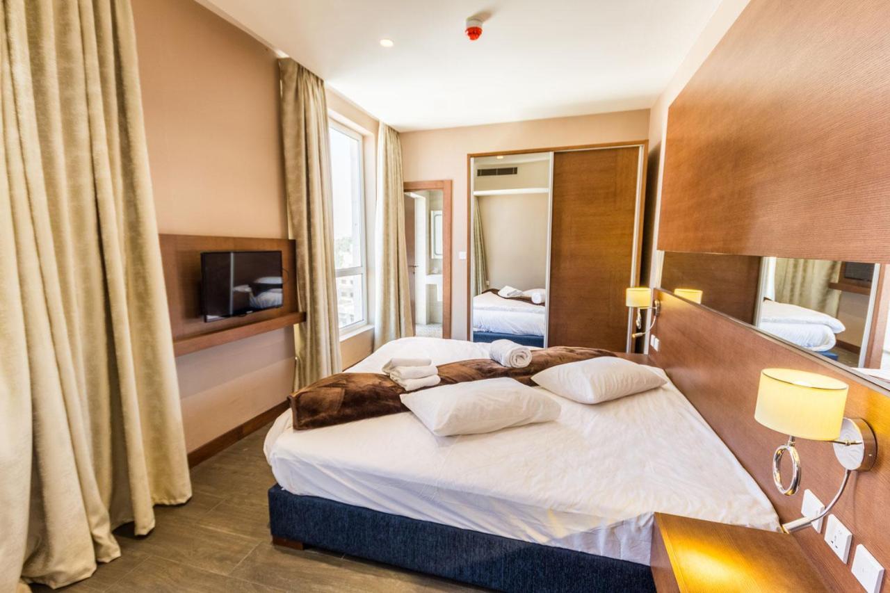 Seventh-Star Hotel Amman Exterior photo